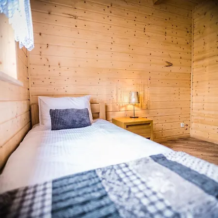 Kraina Dauby Holiday home Wielowies (Warmian-Masurian)